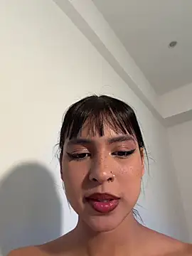 Chel__'s Live XXX Chat