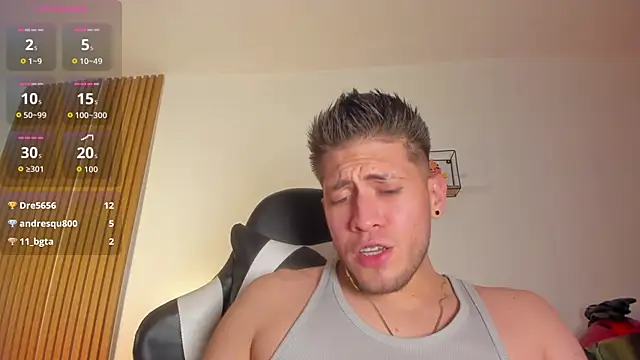SebastianMaximoff_ élő XXX-chatje