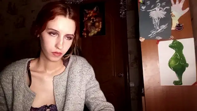 XXX chat uživo modela SirenFrost