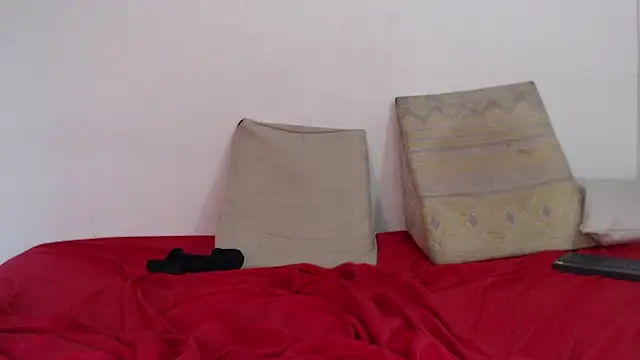 Nikki__uwu 即時 XXX 聊天