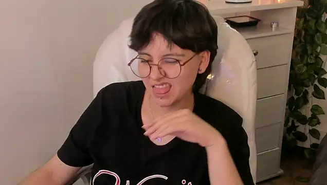 Nathaly_ds Chat XXX in diretta