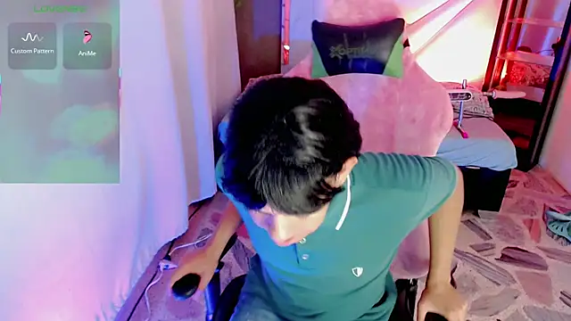 Top_and_bottom's Live XXX Chat