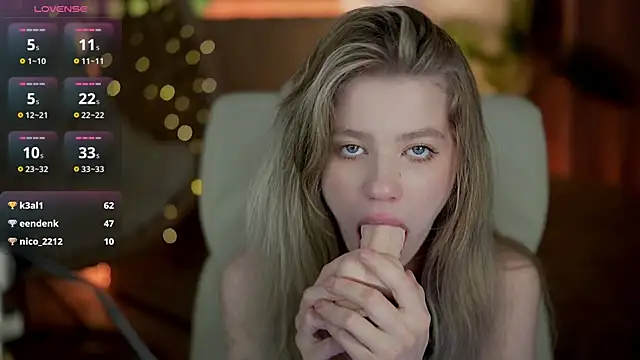 XXX chat uživo modela SandyLayy