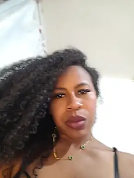 kimreigns' Live XXX Chat
