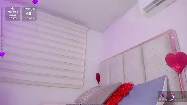 Chatroom XXX en direct de violeta_olsen
