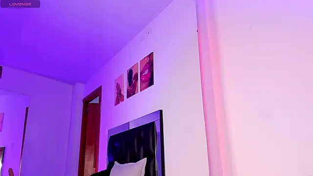 Alexxus_Smith 在線直播表演