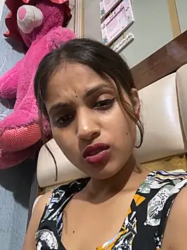XXX chat uživo modela Sy_Shrishti