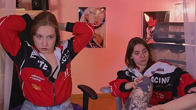 _AnnaStark_'s Live XXX Chat