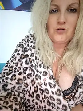دردشة Divineblond الجنسية المباشرة