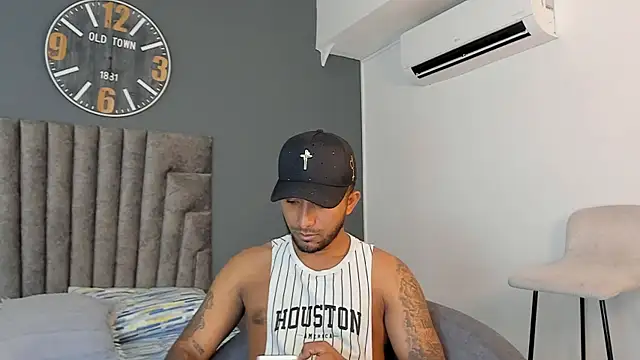 Robin_Rief Webcam show