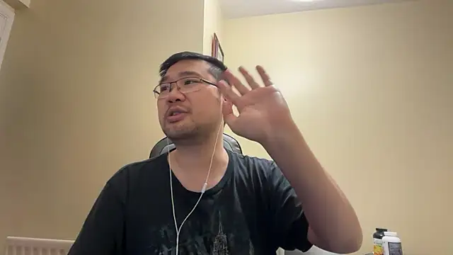 Pokazy przed kamerką – jasonryu2025