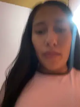 Chat +18 de Amelia_Rivas ao vivo