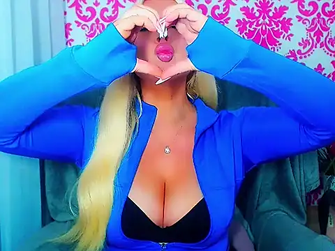 Chat +18 de LuxuriaGoddess ao vivo