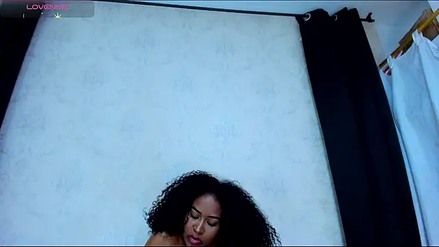 TAYRA_CASTLEn Live XXX chat
