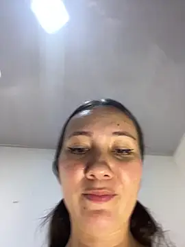 Abby_Colyns23 Adlı Modelin Canlı XXX Sohbeti