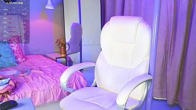 blush_bloom 网络视讯表演