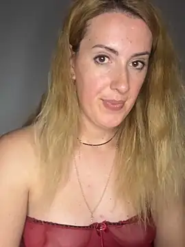 DollieRosse's Live XXX Chat