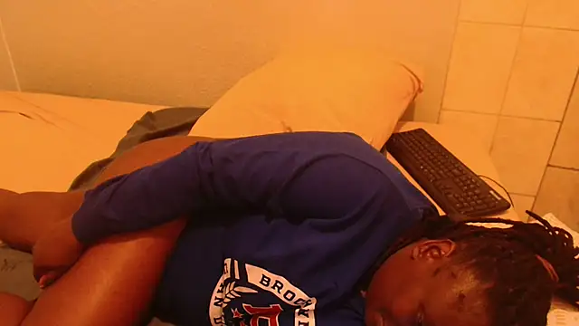 CocoBerryZA's Live XXX Chat