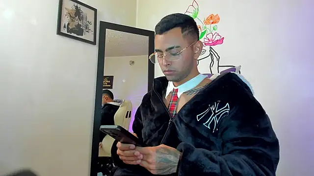 Show de JuanManuelGate na webcam