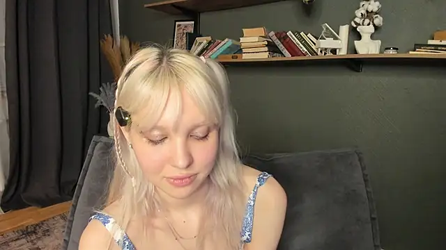 DelorisDetrich's Live XXX Chat