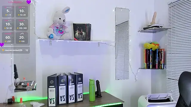 Show de StefanoBigCock na webcam