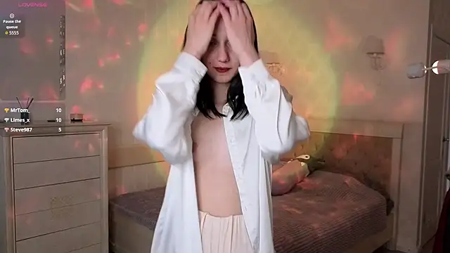 Онлайн чат XXX MilaVey