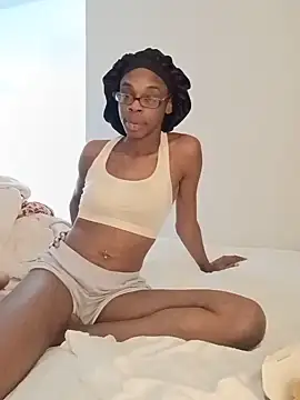Chat +18 de Jasmine_FullsShine ao vivo