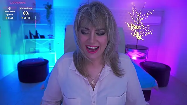 CandyLadyyy's Webcam Show