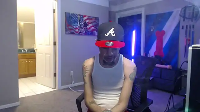 Michigan9000's Live XXX Chat