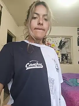 evafuckasdのライブXXXチャット