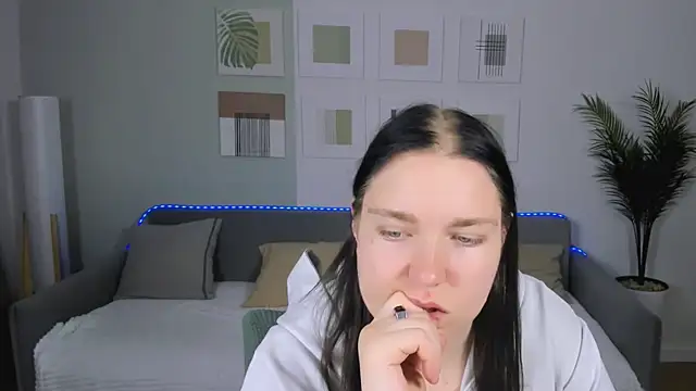 IrenBlanche's Live XXX Chat