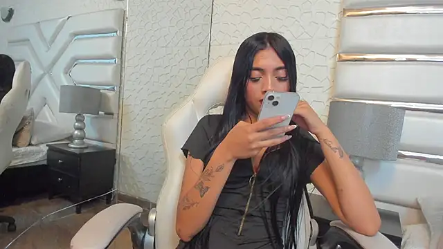 Chat XXX en directo de KattyLilli