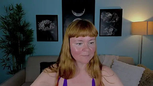 Онлайн чат XXX CherryMii