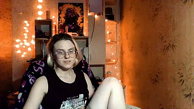 __Freya___ Adlı Modelin Canlı XXX Sohbeti