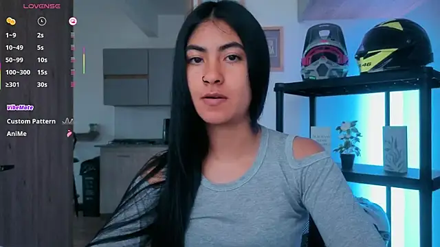Chat +18 de Estefania_A ao vivo