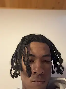 XXX chat uživo modela XtemptationX_