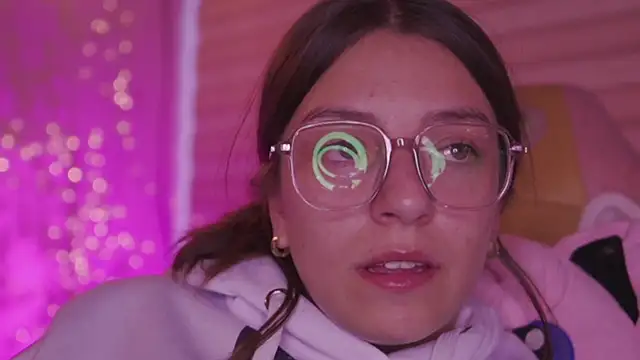Czat XXX na żywo – milly_kenner