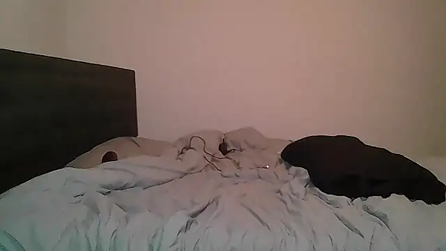 maxryderr's Webcam Show
