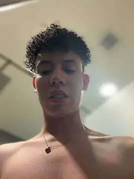 عرض كام yoursexyjose