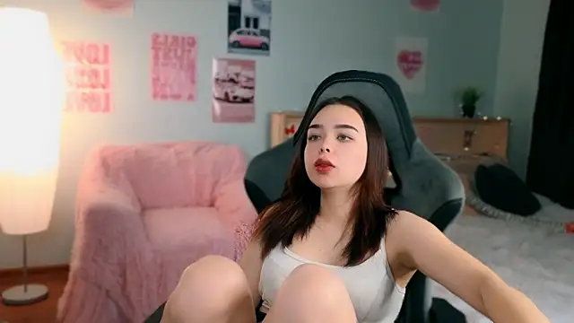 Sunsetberry's Live Chat Room