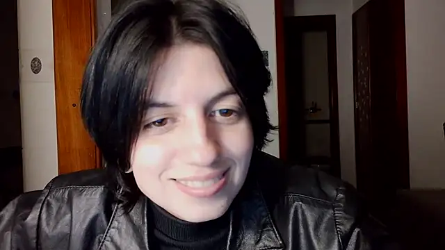 kyslrana Chat XXX in diretta