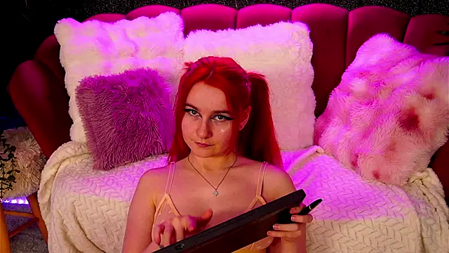 CherrySin Adlı Modelin Canlı XXX Sohbeti