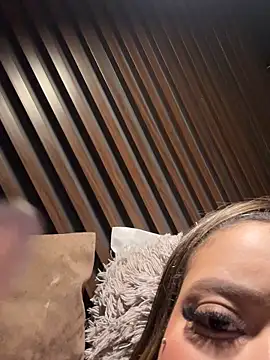 GenesisBlaze's Live XXX Chat