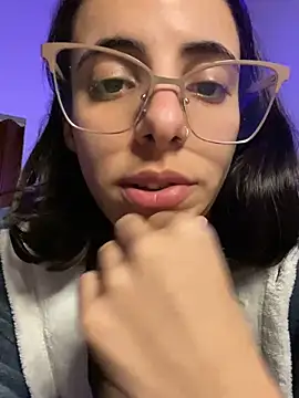 Poison_Ivy_29's Live XXX Chat