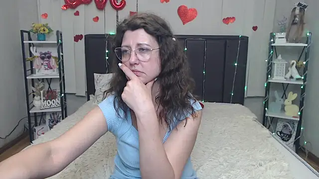 RoseHille Adlı Modelin Canlı XXX Sohbeti