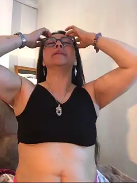 FranciscaVera Chat XXX live