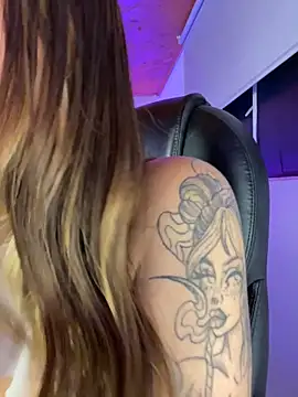 دردشة Isabella18_pink الجنسية المباشرة