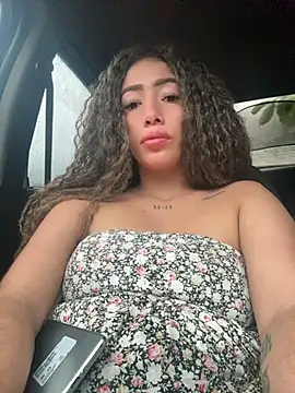 Chat XXX Live roxyrougee