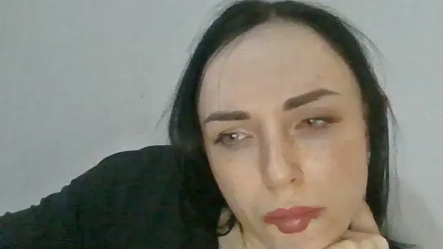 دردشة Trinsy_Love الجنسية المباشرة