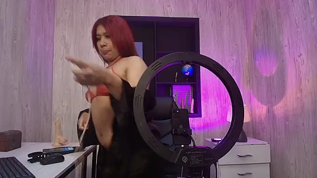 Živý XXX chat TamaraaHoney